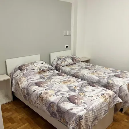 Πανσιόν Leone Di Nemea - νεμέος λέων