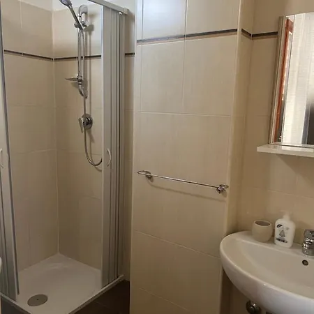 Leone Di Nemea - νεμέος λέων 3* Ρέτζιο ντι Καλάμπρια